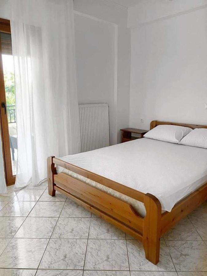 Chris Apartment วาซีลีกี ภายนอก รูปภาพ
